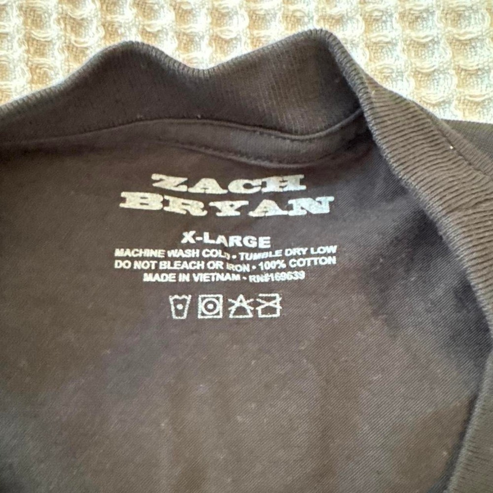 Zach Bryan Concert Tour Graphic T-Shirt Black - Picture 3 of 6
